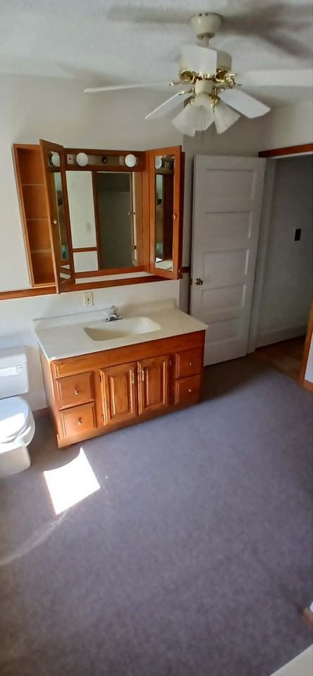 648 Linden Ave - Photo 7 of 20