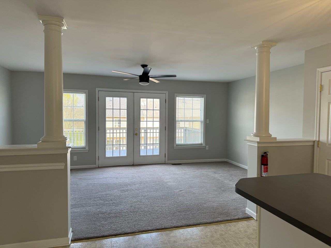 15 Lombard Ln - Photo 6 of 32