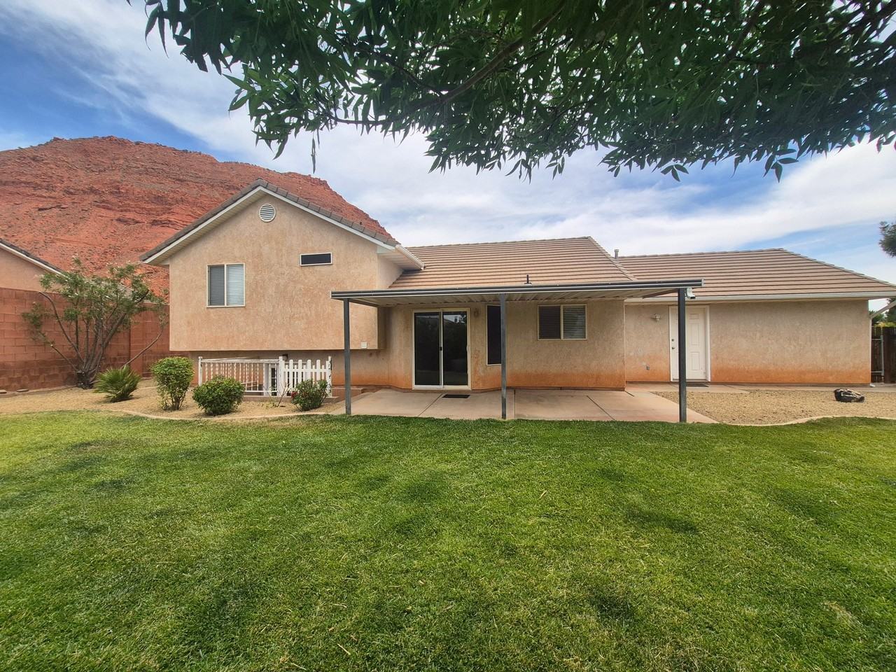 541 Nw - Photo 2 of 2
