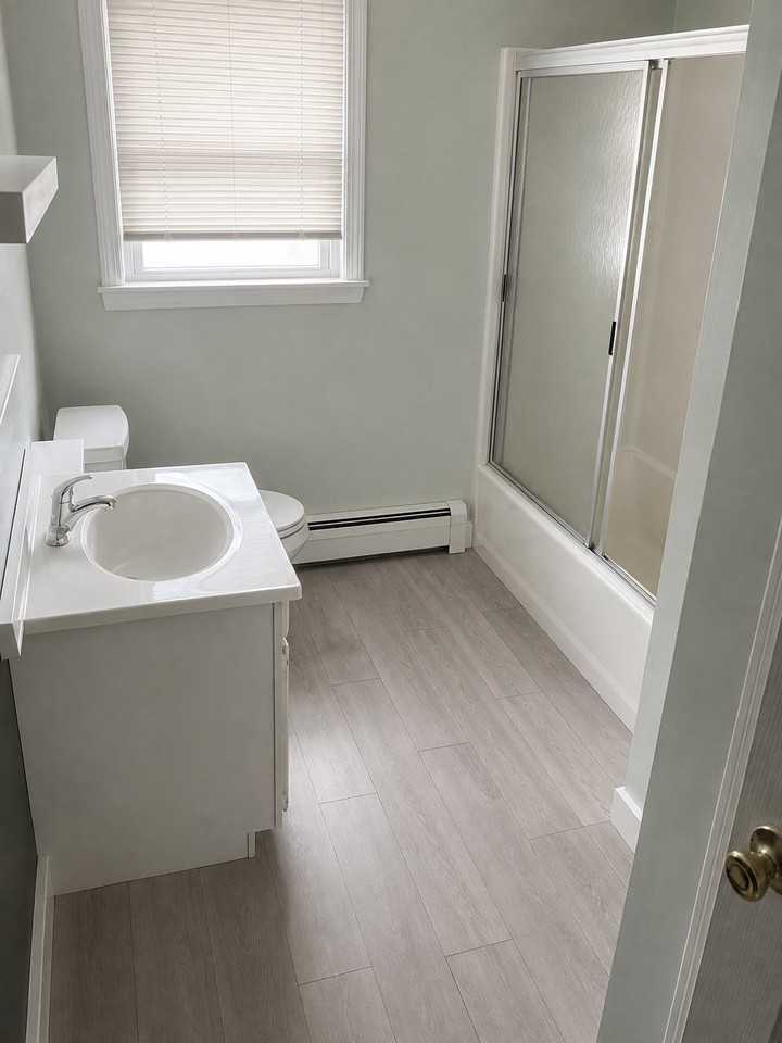 77 Main St #77 - Photo 5 of 5