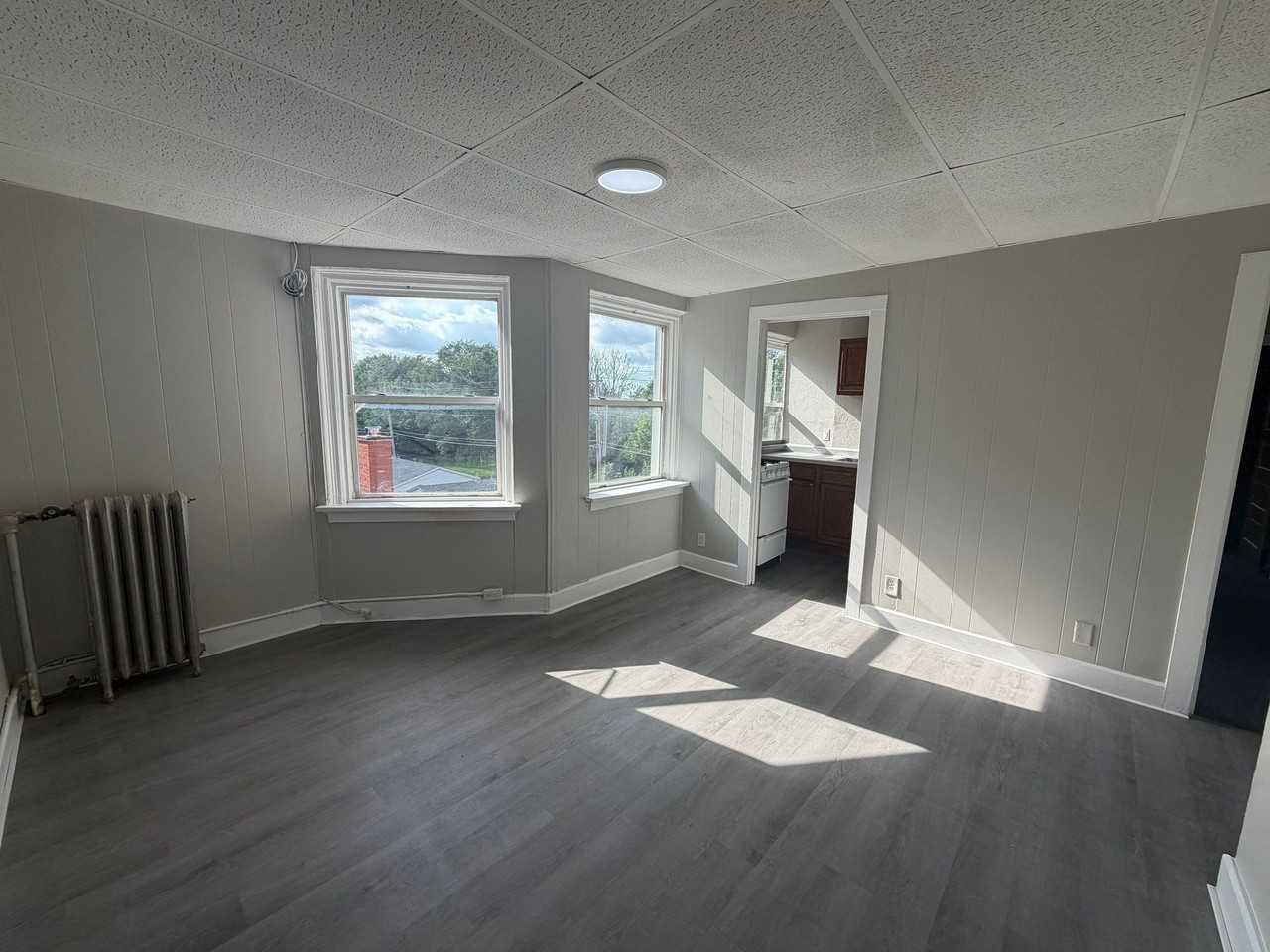 551 15th Ave #9 - Photo 3 of 7