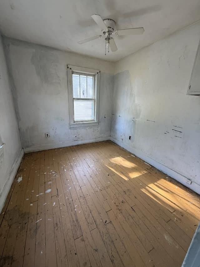 1700 W Grand Ave - Photo 3 of 7
