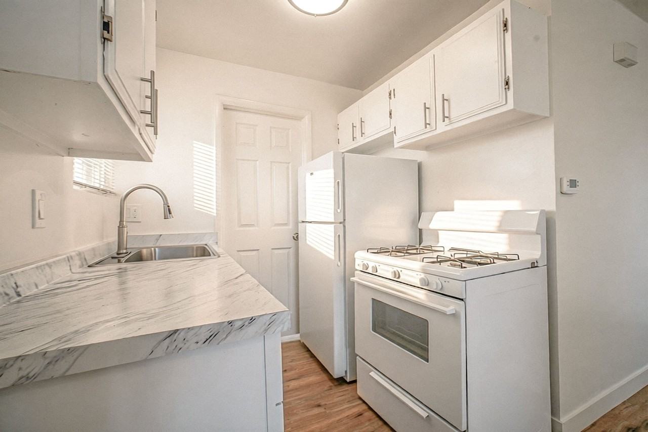 376 Wn #B - Photo 2 of 16