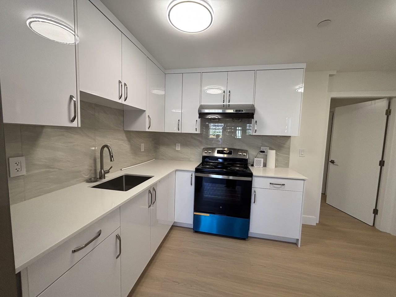 2975 Venables Street - Photo 3 of 11