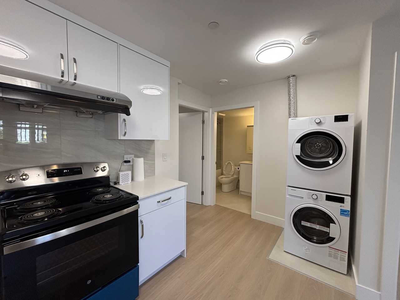 2975 Venables Street - Photo 5 of 11
