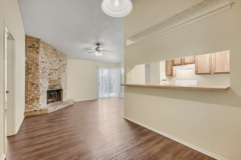 740 Simonetti Dr #A - Photo 6 of 17