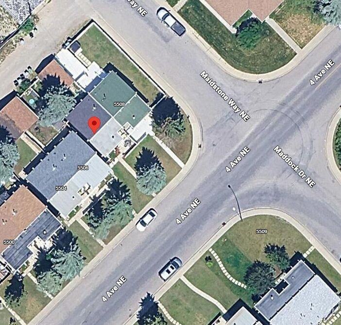 5504A 4 Ave Ne - Photo 2 of 4
