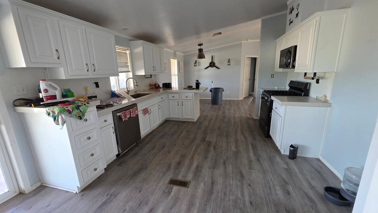 1006 S 345th Dr #NA - Photo 6 of 14