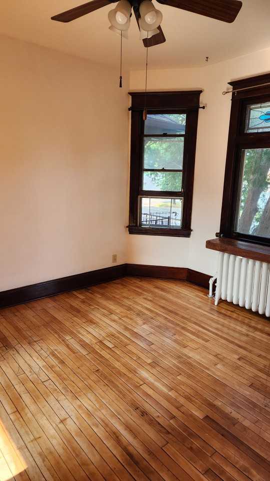 942 Rose Ave E #1 - Photo 7 of 13