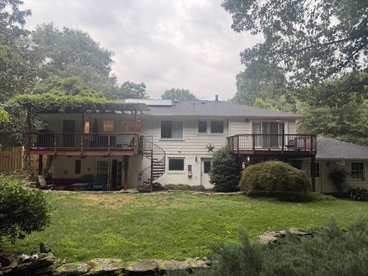 5103 Colebrook Pl #NA - Photo 2 of 18
