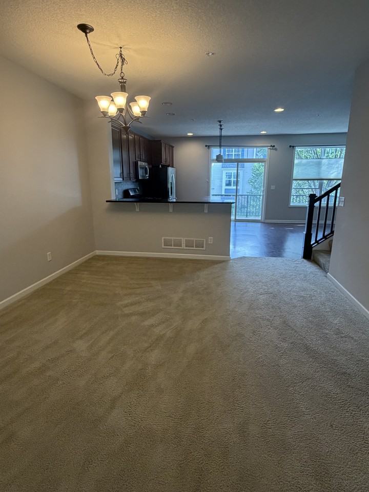 5158 95th Ln N - Photo 4 of 25