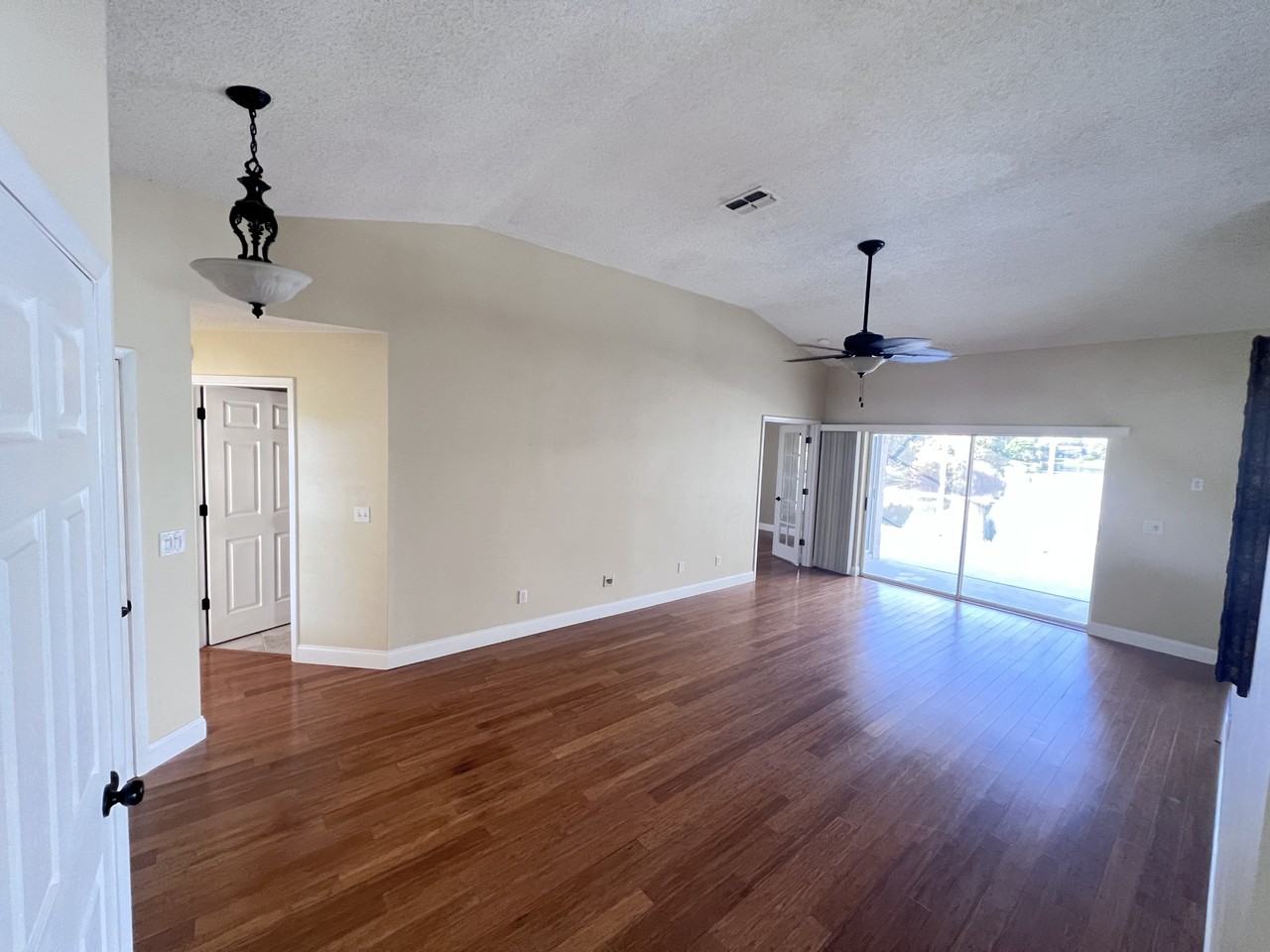 4843 14th Ave E #NA - Photo 3 of 19