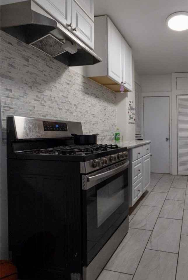 705 Cherokee St - Photo 2 of 18
