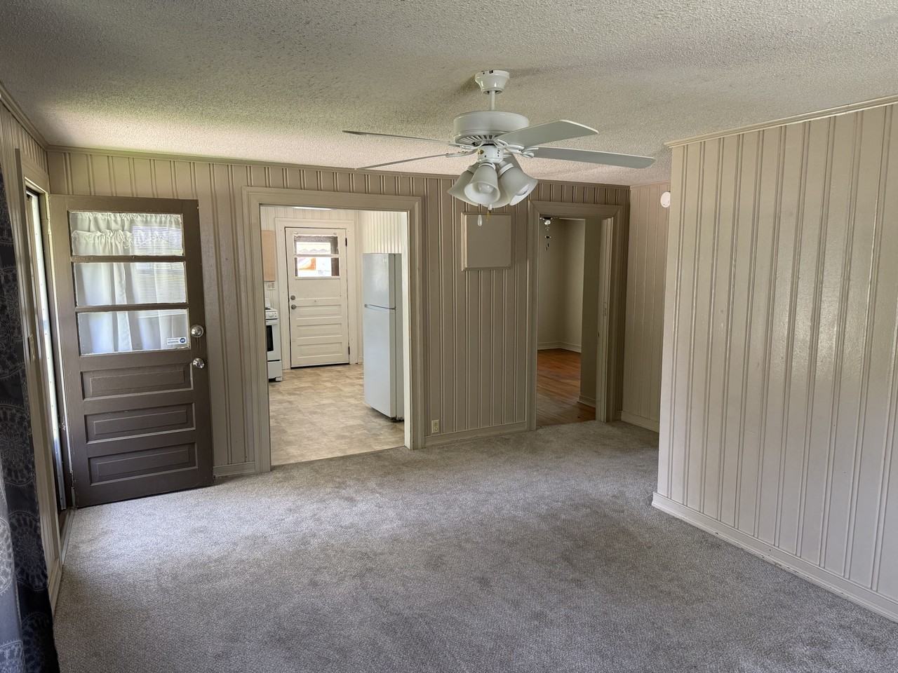 302 S Johnson St #NA - Photo 2 of 14
