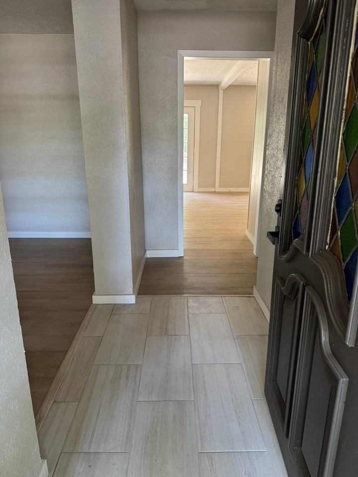 4210 Templeton St #NA - Photo 6 of 13