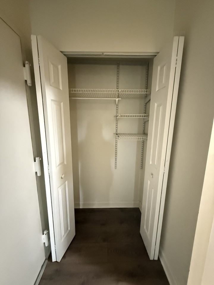 6930 Hanover Pkwy #201 - Photo 4 of 10