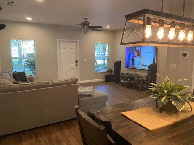 225 Deepcove Rd - Photo 2 of 17
