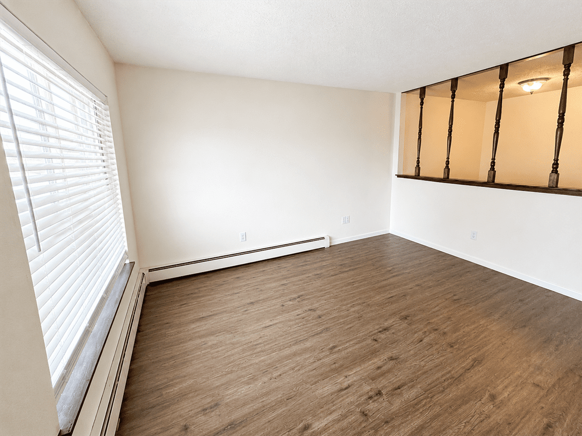 12650 Grand River Rd #19 - Photo 4 of 16