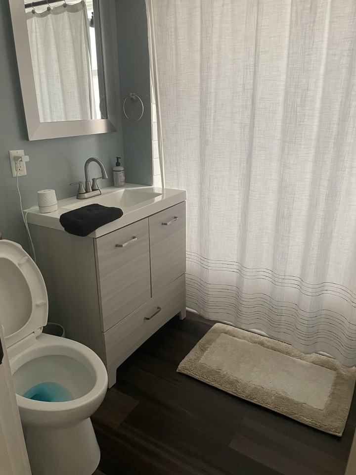 808 Blaine Ave #NA - Photo 2 of 9