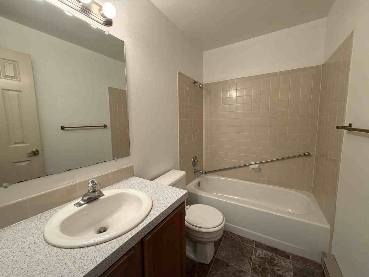 1601 W Swallow Rd - Photo 7 of 10
