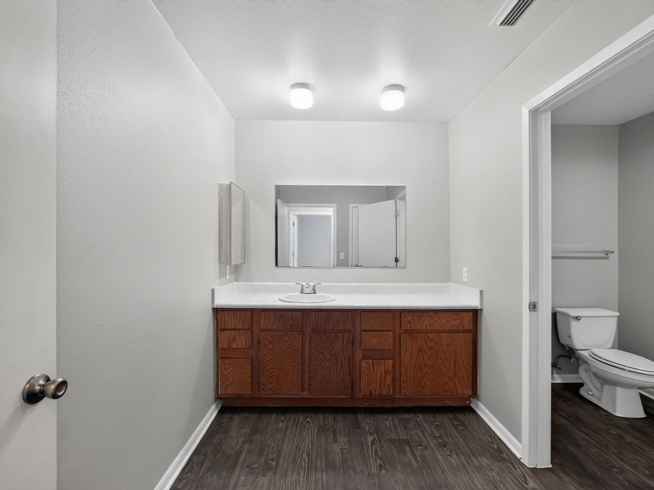 Legacy Apartments - Photo 7 of 47