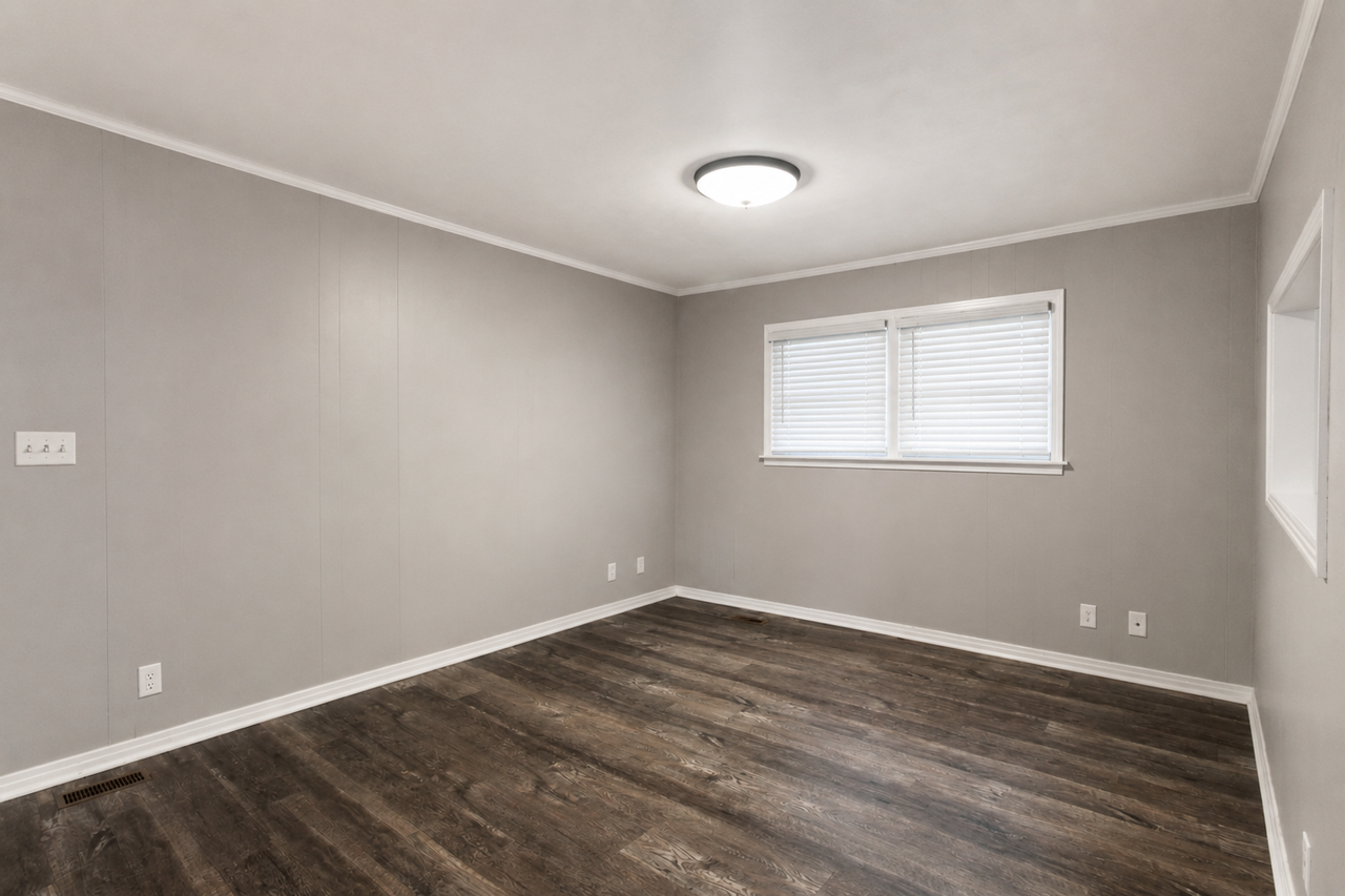 960 Fairground St - Photo 7 of 30
