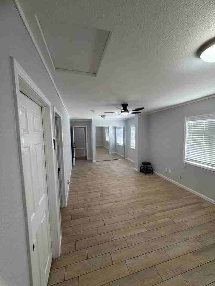 5890 Noble Street - Photo 7 of 9