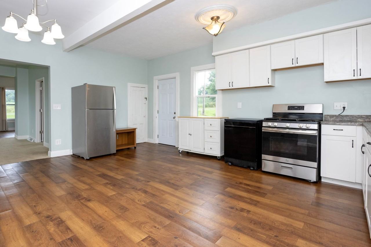 6336 Mudlake Rd - Photo 3 of 30