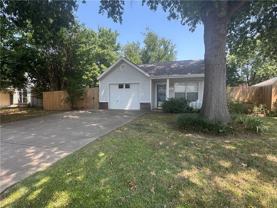 462 E Mimosa Ln - Photo 1 of 1