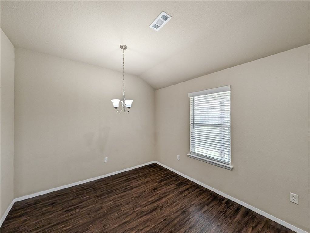6706 Sw Chestnut Hill Rd - Photo 5 of 21