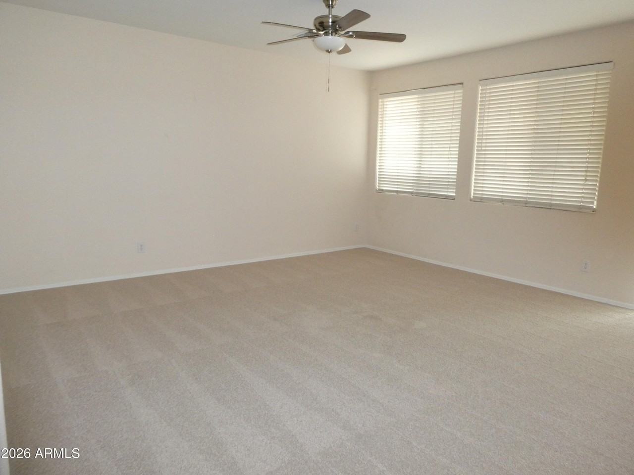8812 W Glenn Dr - Photo 3 of 23