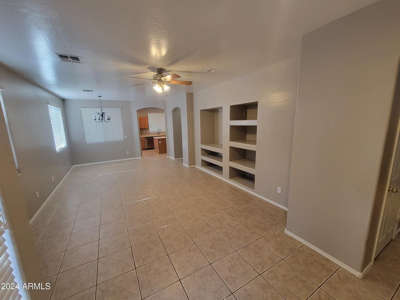 16965 W Lundberg St - Photo 6 of 24