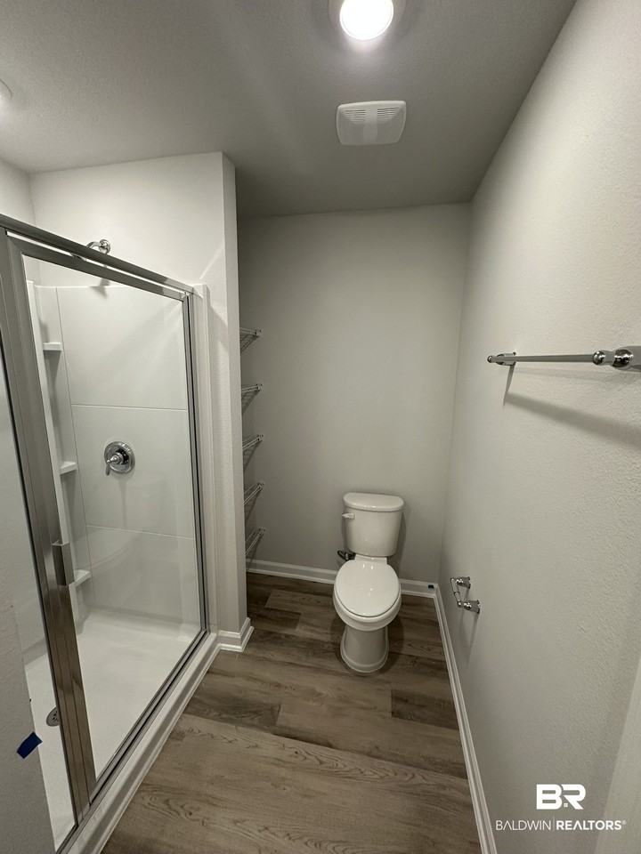 4446 Lost Bay Dr - Photo 7 of 11