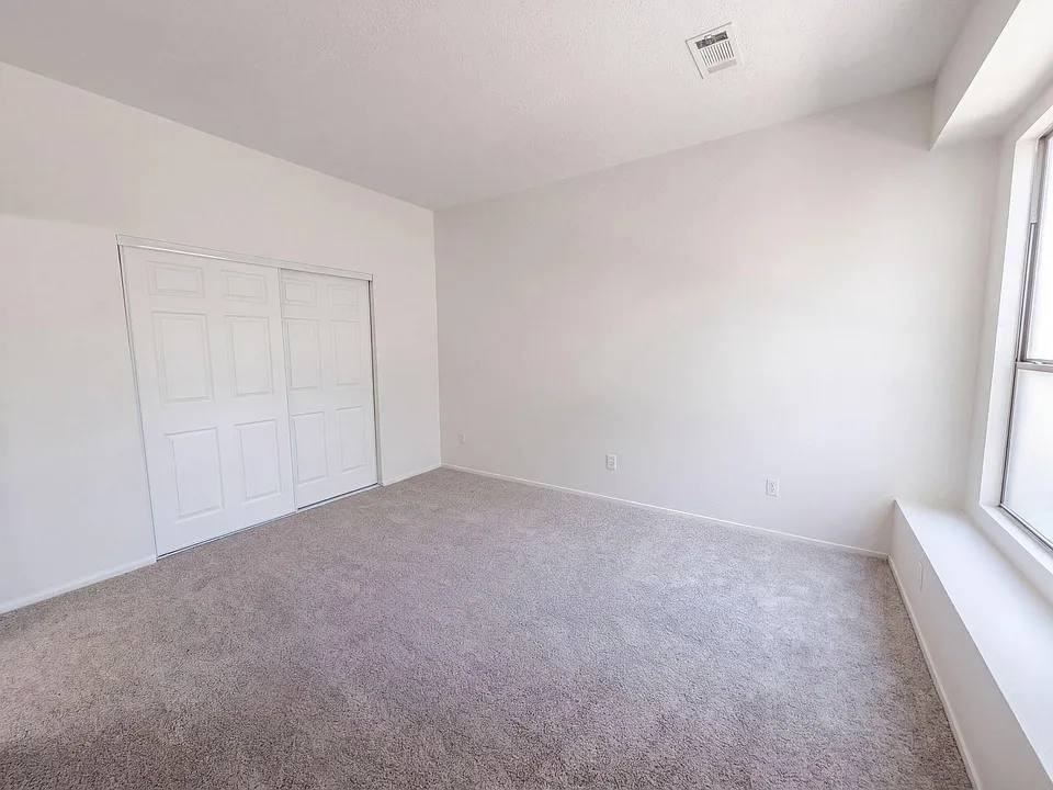 1611 Perma Drive Northeast - Photo 3 of 14