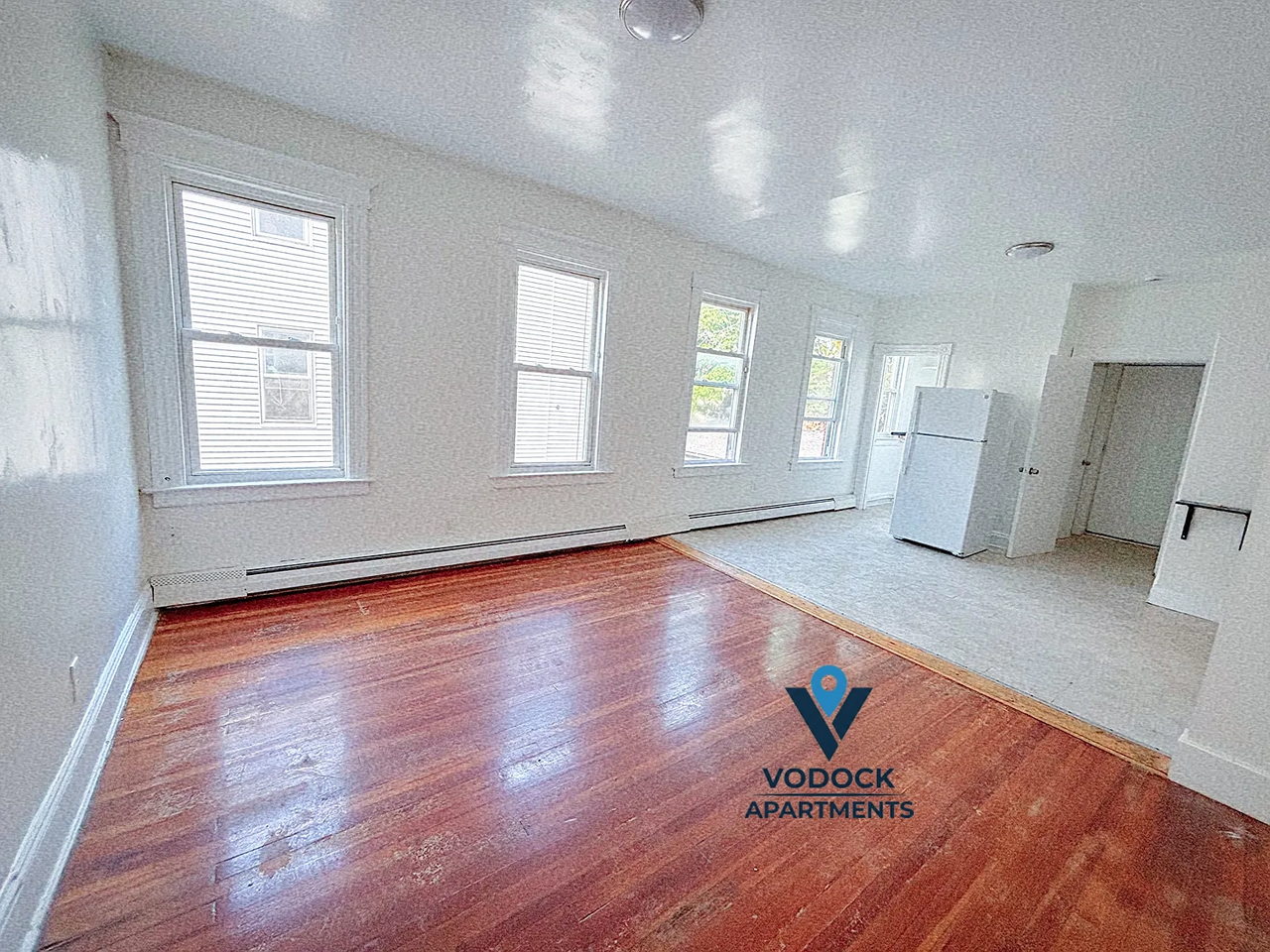 82 Rowe Avenue #3N - Photo 2 of 9