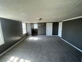 featured image of 3302 S 7th St