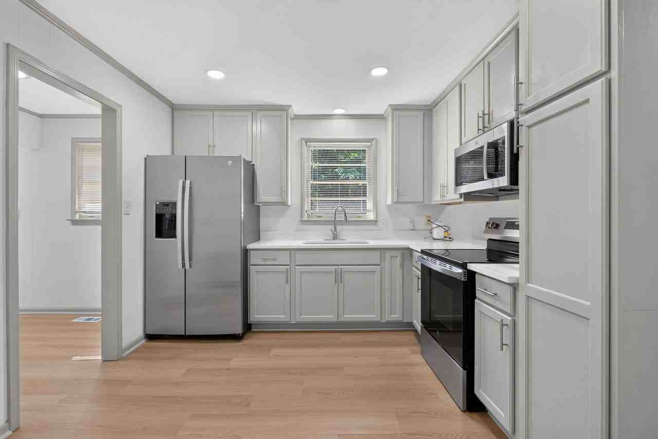 Ruby Dr - Photo 6 of 16
