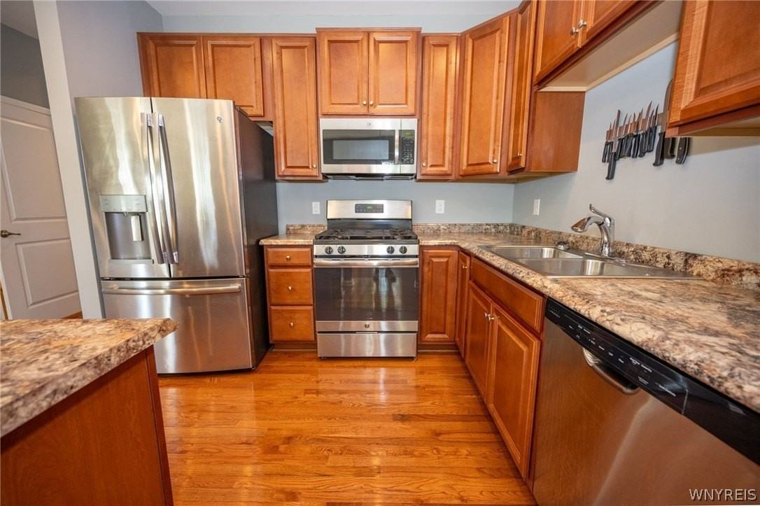 4203 Arthur Ct - Photo 5 of 47