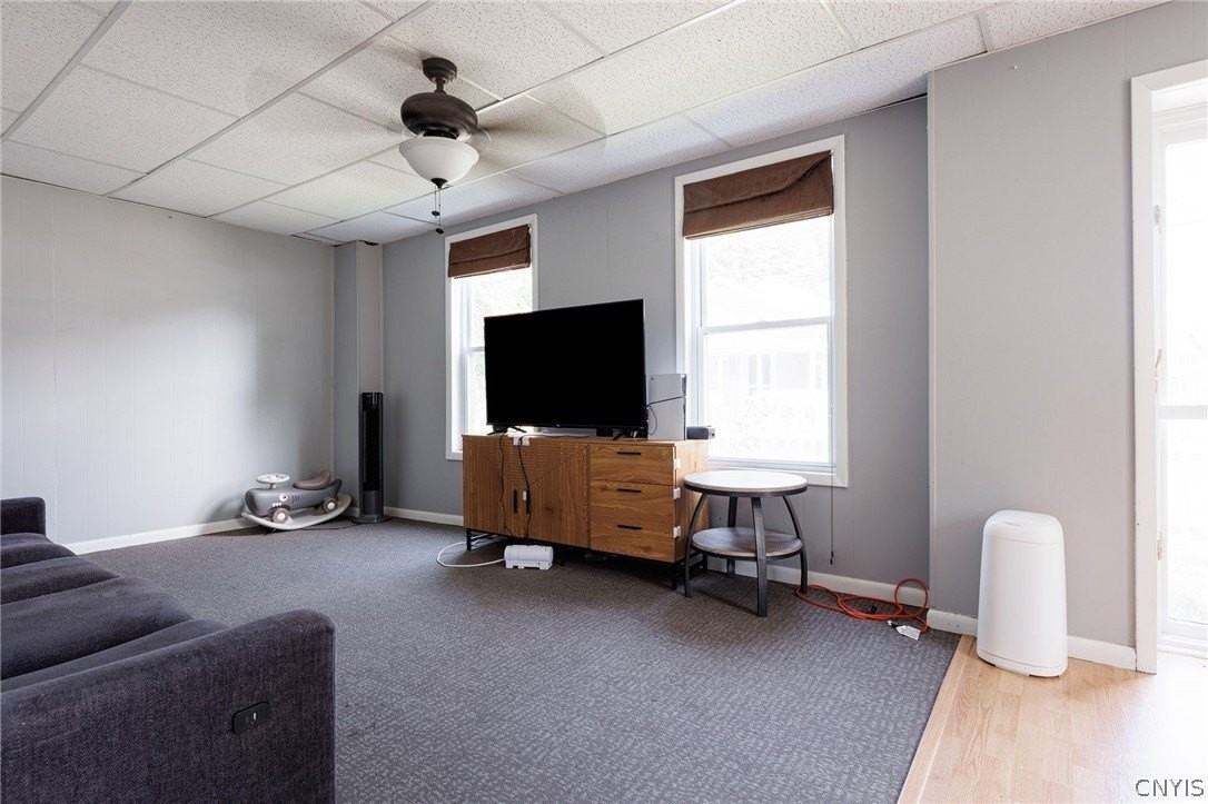 215 W Main St - Photo 2 of 32