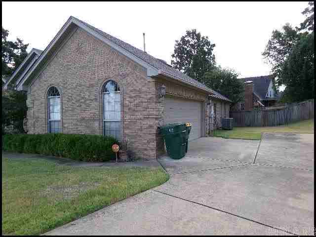 209 Chalamont Ln - Photo 2 of 25