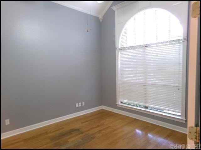 209 Chalamont Ln - Photo 4 of 25