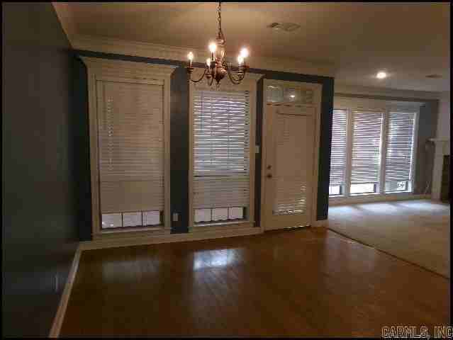 209 Chalamont Ln - Photo 5 of 25