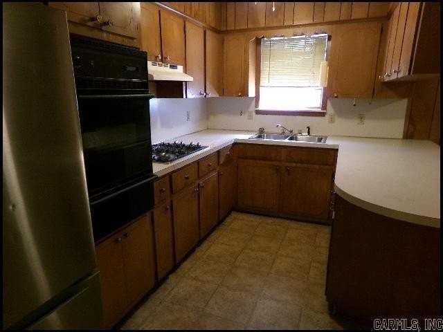 2619 Montreal Dr - Photo 5 of 24