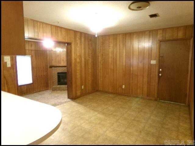 2619 Montreal Dr - Photo 7 of 24