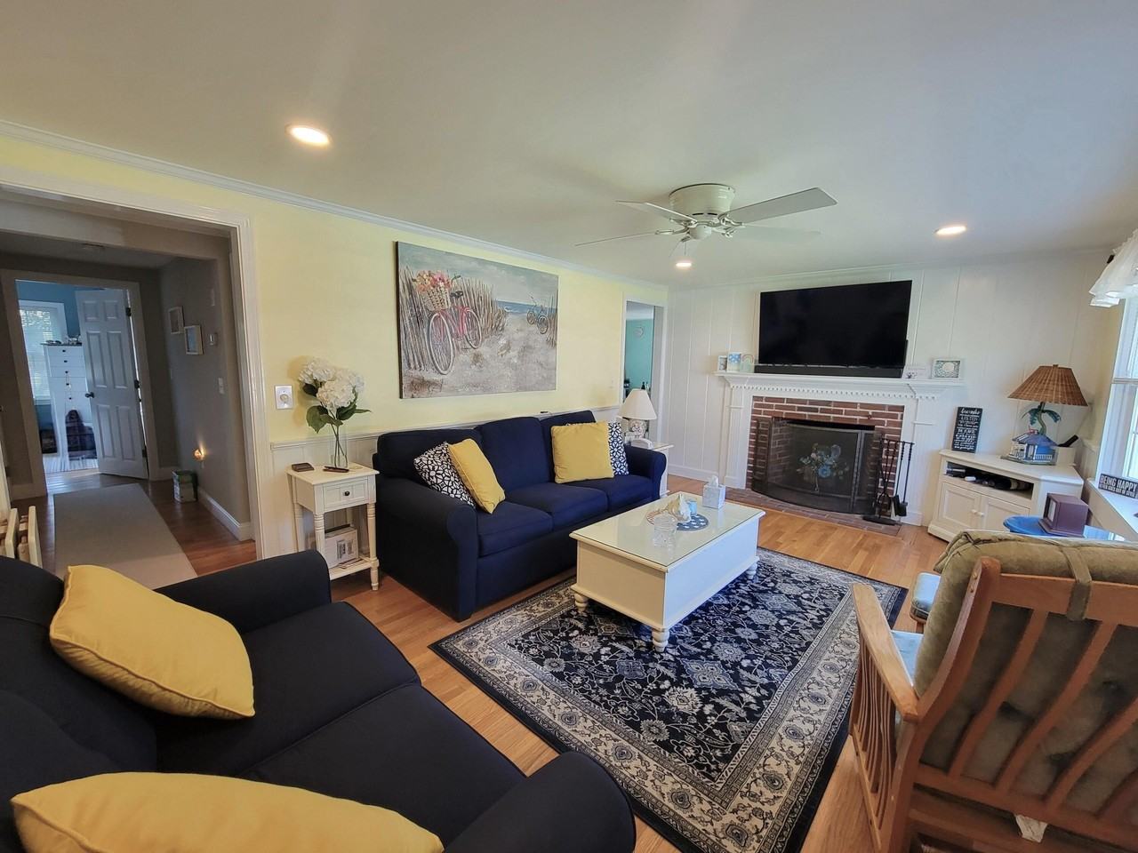 18 Lyndale Rd - Photo 4 of 20