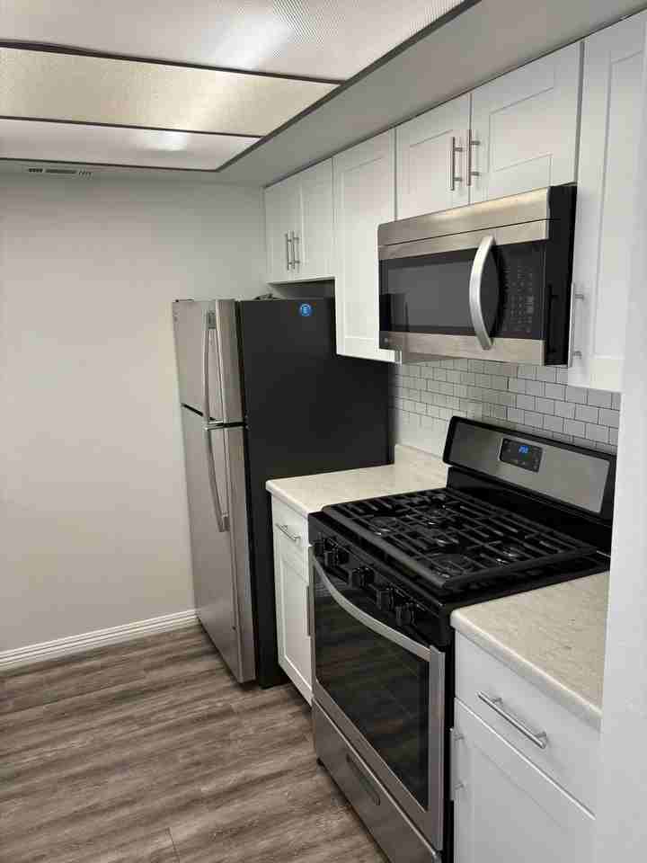 2339 Lillyvale Ave #154 - Photo 3 of 23