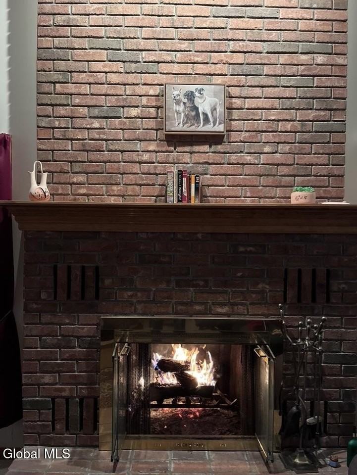1 Marlboro Dr - Photo 7 of 17