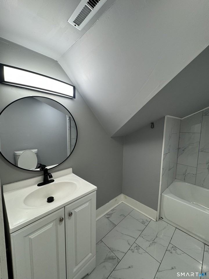 146 Farren Ave - Photo 2 of 8