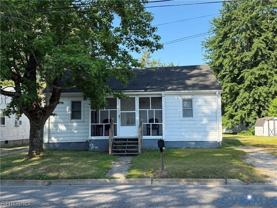 310 S College Dr - Photo 1 of 1