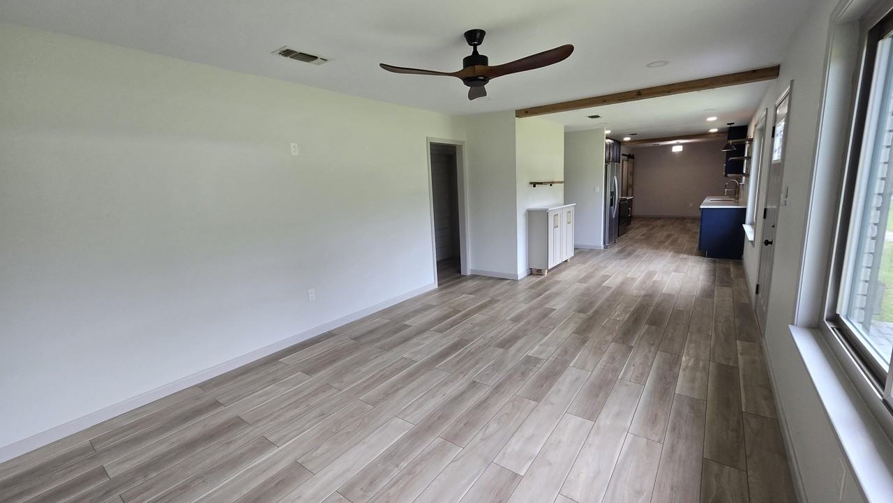 5315 Hillcrest Rd - Photo 2 of 19